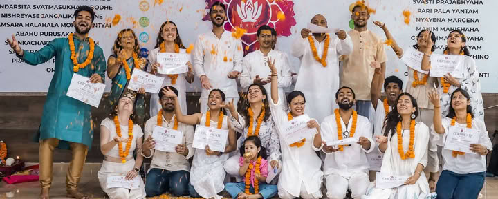 Rishikesh Ashtanga Yoga School - Yoga-TTC in Rishikesh