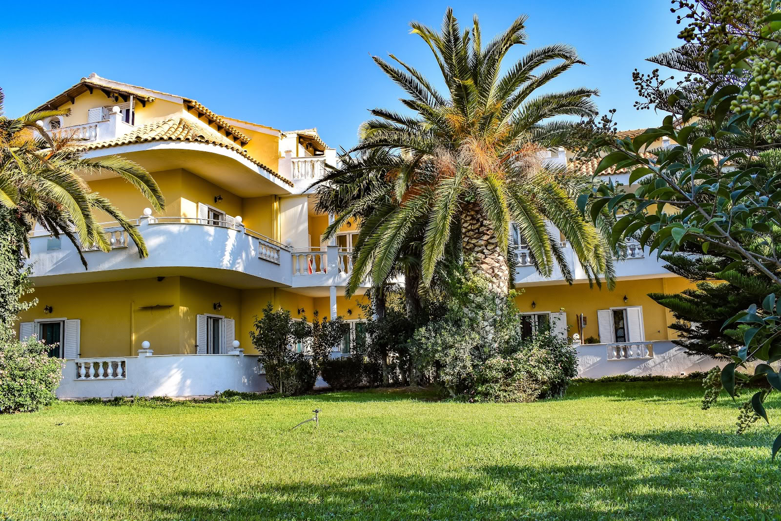 INEA YOGA Schule und Retreat-Zentrum