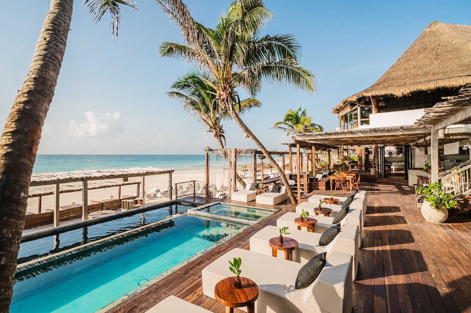 Amansala Resort | Beachclub | Spa