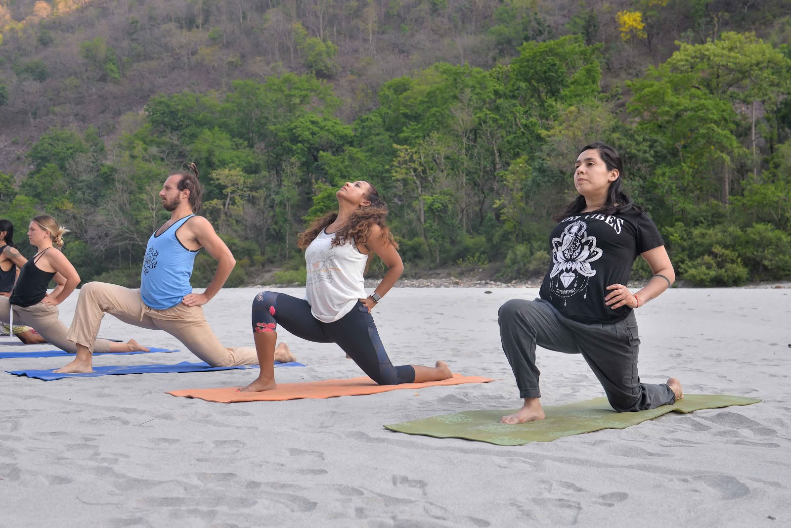Adi Yogpeeth: 200, 300, 500 Yoga-TTC in Rishikesh