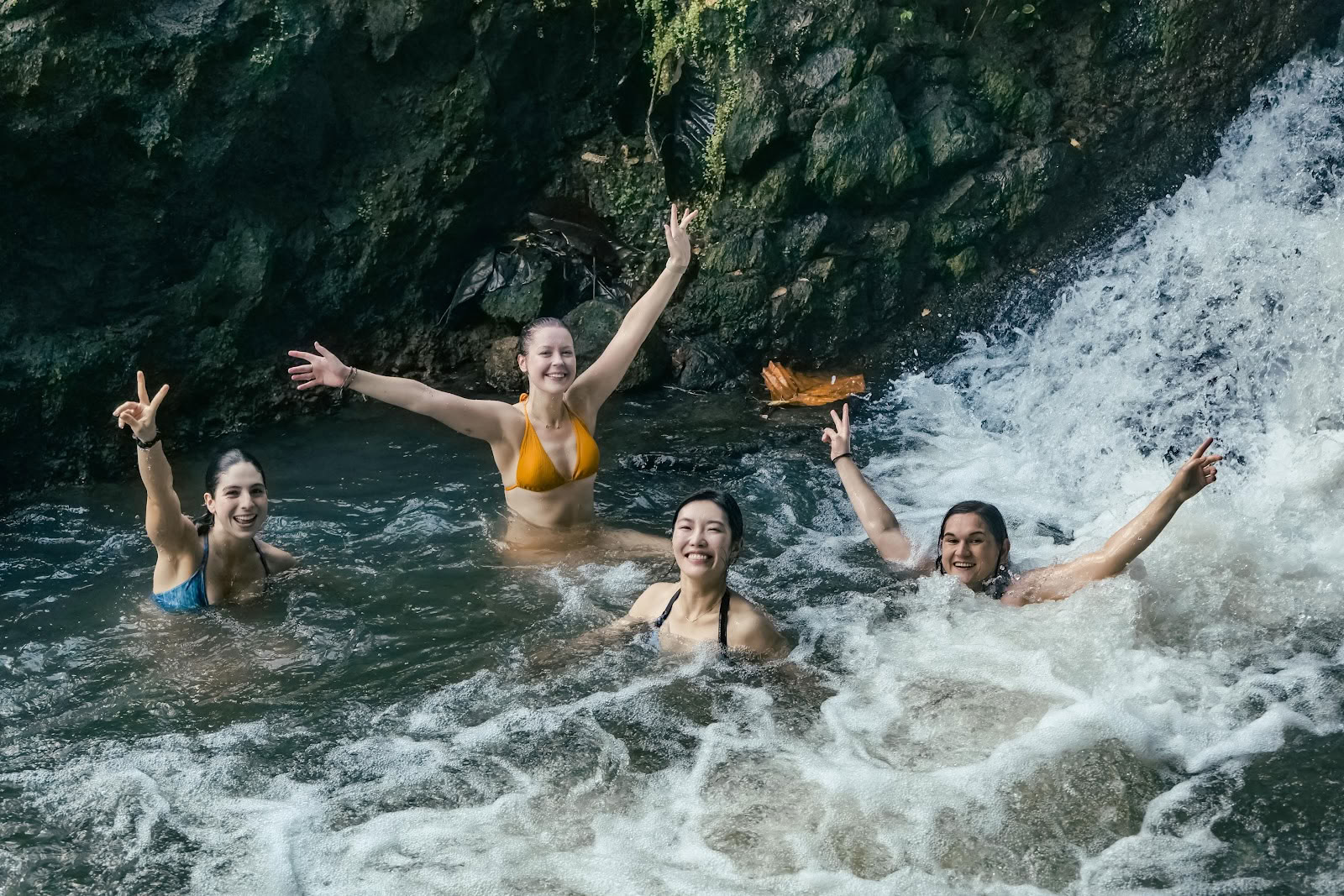 Bali Yogpeeth – 200-, 300- und 500-stündige Yogalehrer-Ausbildung auf Bali
