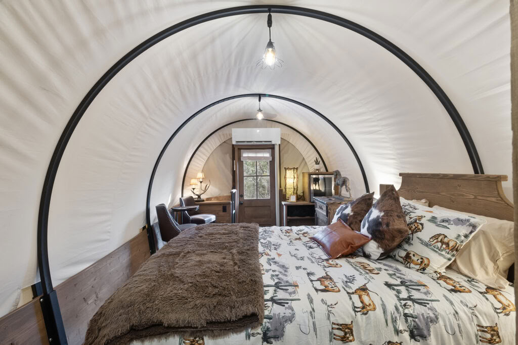 Private Wanderlust Wagon Suite Unterkunft