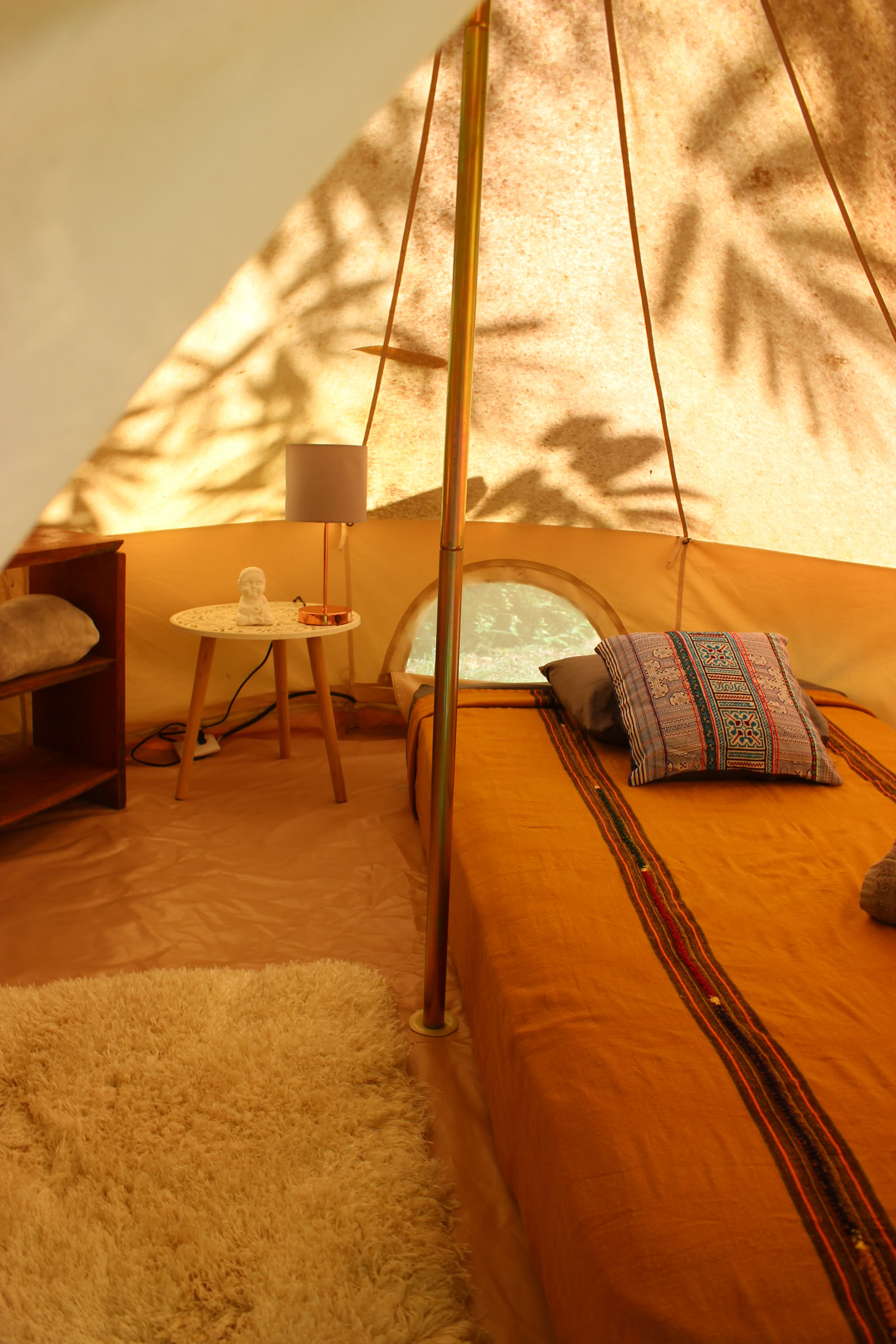 Gemeinschaftszimmer oder Doppel-Glamping-Zelt