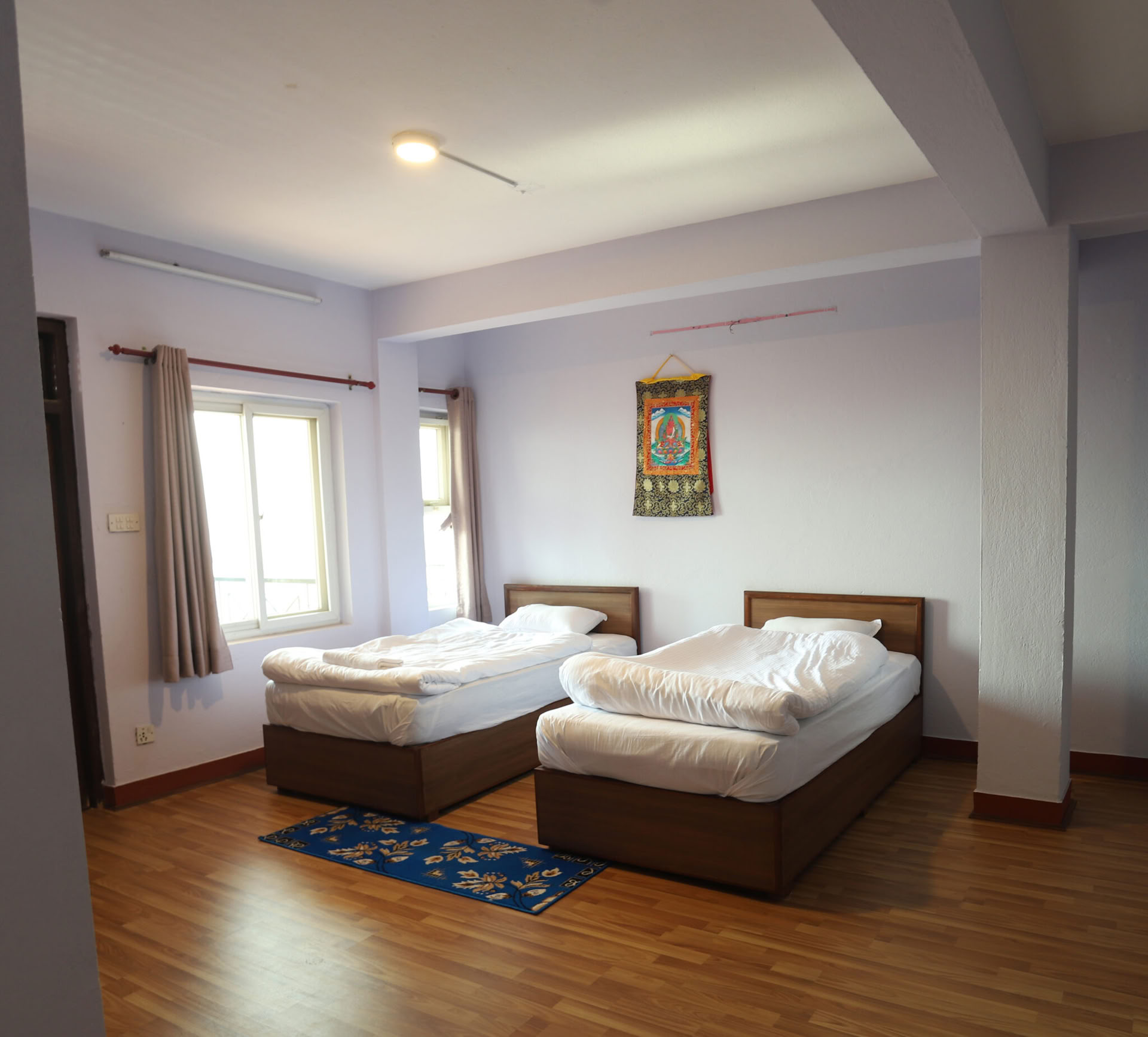 Sharing Room