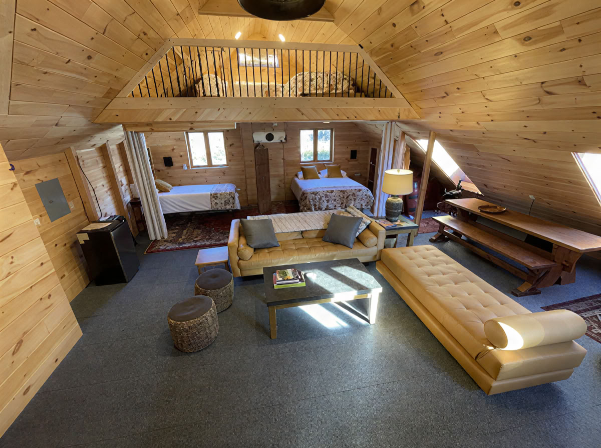 Gemeinschaftszimmer (3–6 Personen pro Zimmer) für Eröffnungs- und Abschluss-Retreat (6 Nächte, 8 Tage)