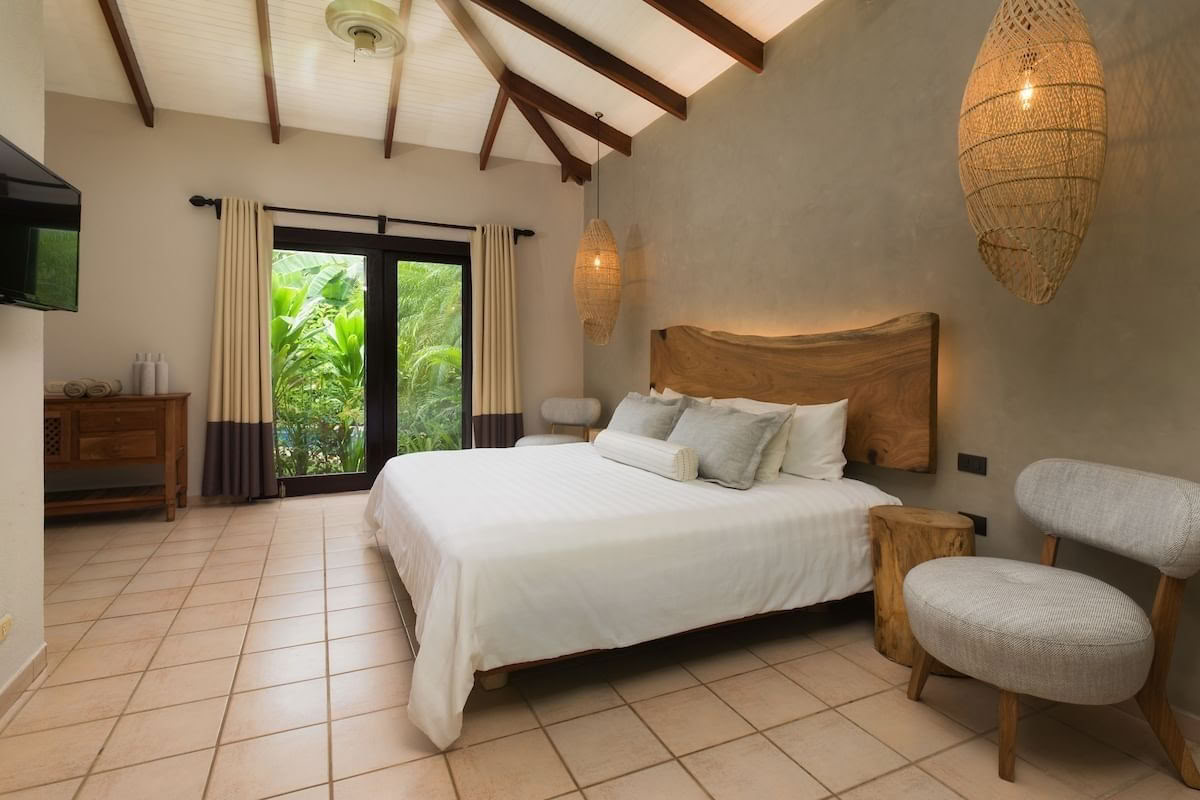 Villa mit 2 Schlafzimmern und privatem Pool