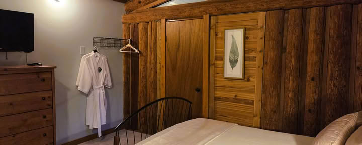 Standard-Doppelzimmer mit Loft – Zimmer 5