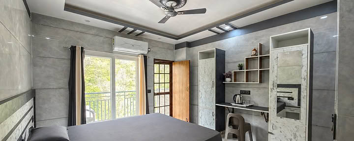 Private Room