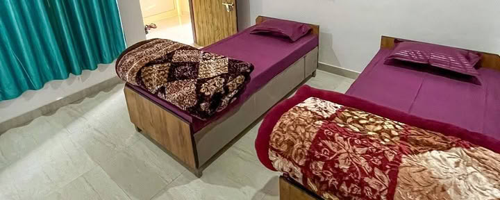 Twin Shared Room